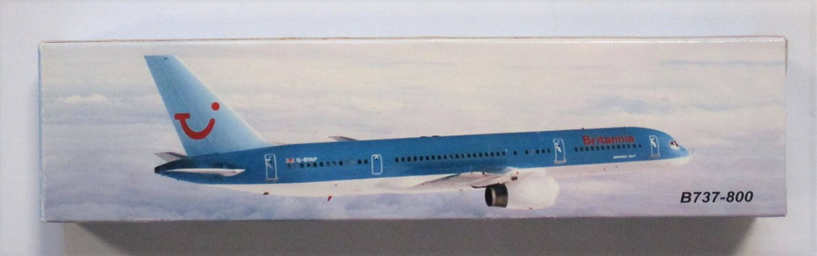 AIRLINER COLLECTIBLE  1/200 BRITANNIA B737-800 WORLD OF TUI