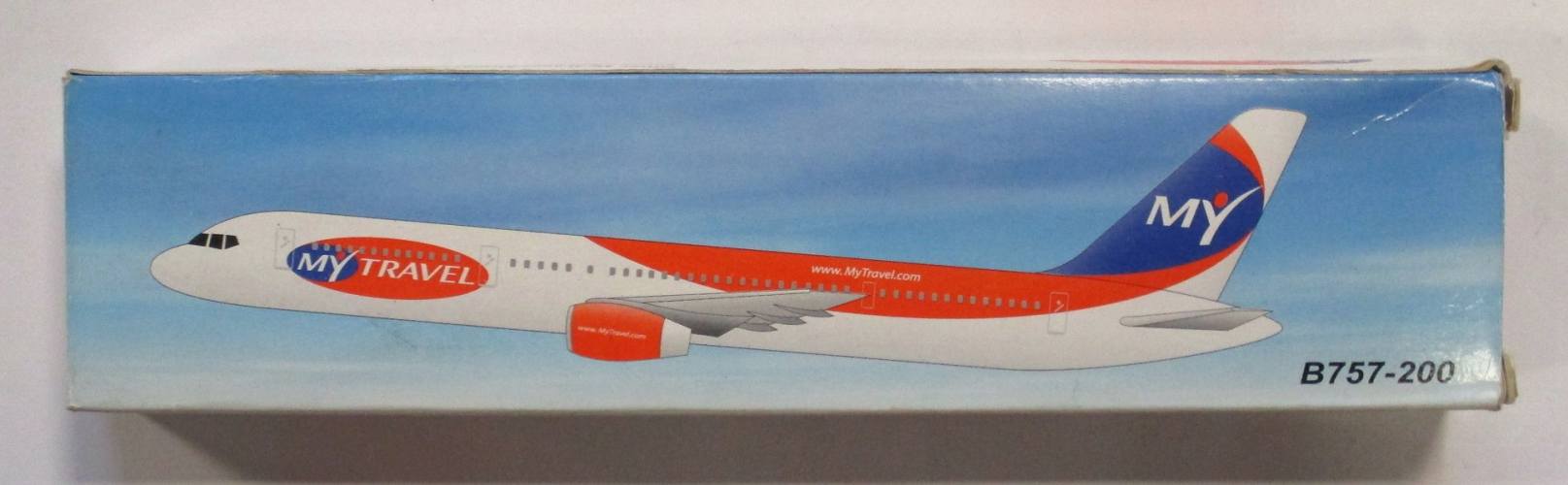 AIRLINER COLLECTIBLE  1/200 MY TRAVEL B757-200
