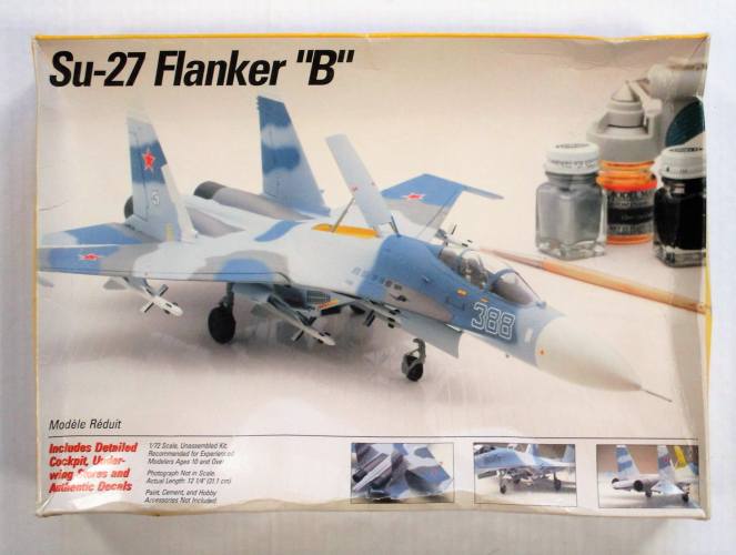 TESTORS 1/72 655 SU-27 FLANKER B