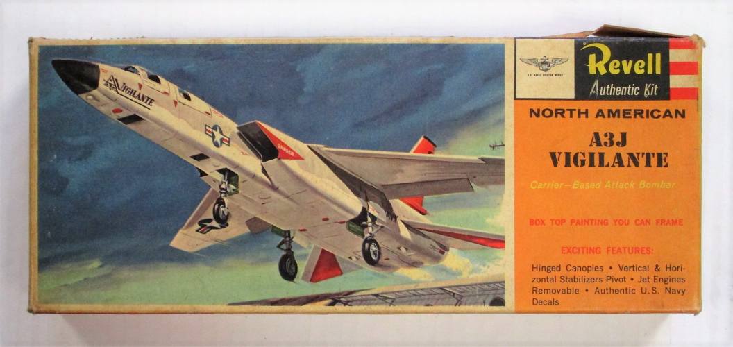 REVELL  H165 NORTH AMERICAN A3J VIGILANTE