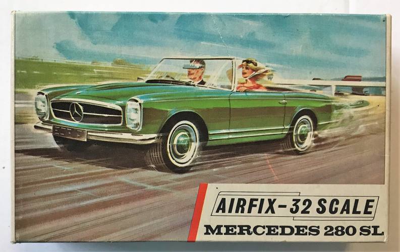 AIRFIX 1/32 M208C MERCEDES 280 SL
