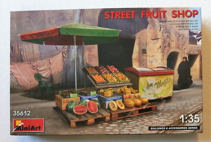 MINIART 1/35 35612 STREET FRUIT SHOP