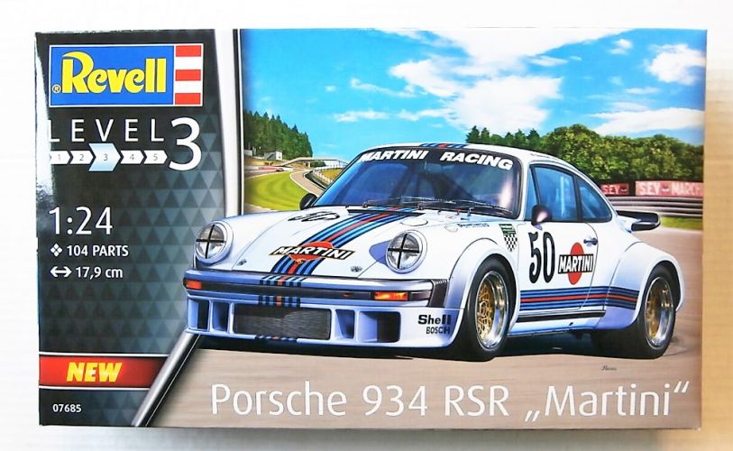 REVELL 1/24 07685 PORSCHE 934 RSR MARTINI