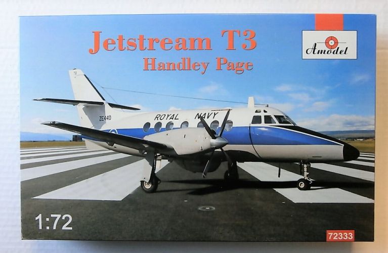 A MODEL 1/72 72333 HANDLEY PAGE JETSTREAM T3