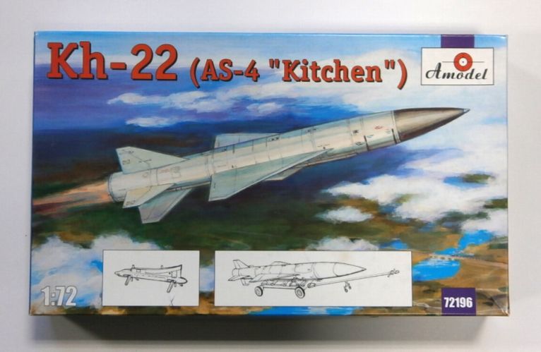 A MODEL 1/72 72196 Kh-22  AS-4 KITCHEN 