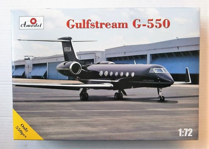 A MODEL 1/72 72361 GULFSTREAM G-550