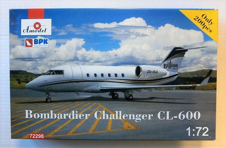 A MODEL 1/72 72298 BOMBARDIER CHALLENGER CL-600