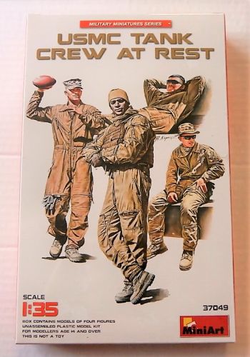 MINIART 1/35 37049 USMC TANK CREW AT REST