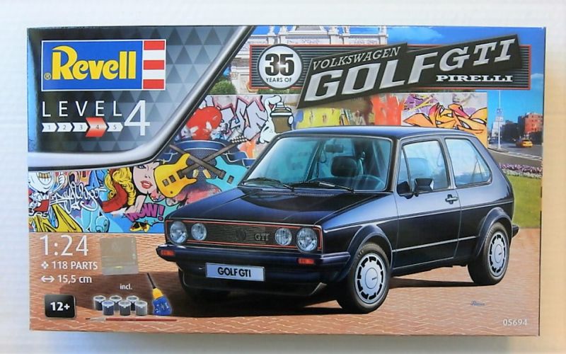REVELL 1/24 05694 35 YEARS VOLKSWAGEN GOLF GTI PIRELLI