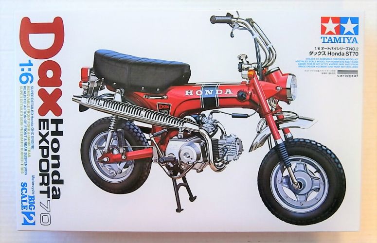TAMIYA 1/6 16002 DAX HONDA ST70