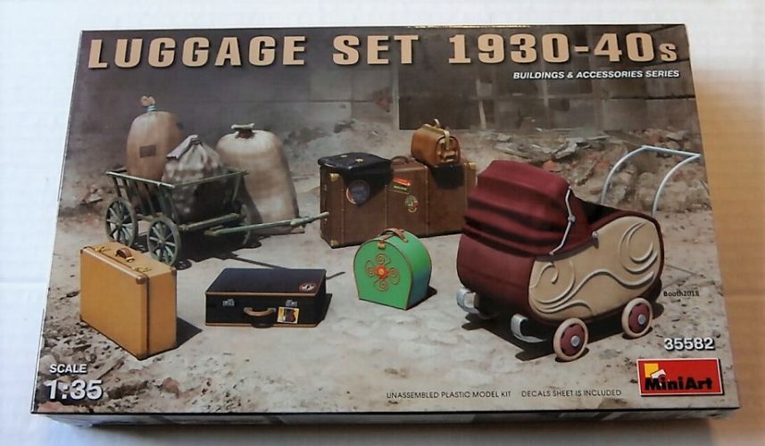 MINIART 1/35 35582 LUGGAGE SET 1930-1940s