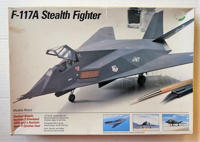 TESTORS 1/72 654 F-117A STEALTH FIGHTER