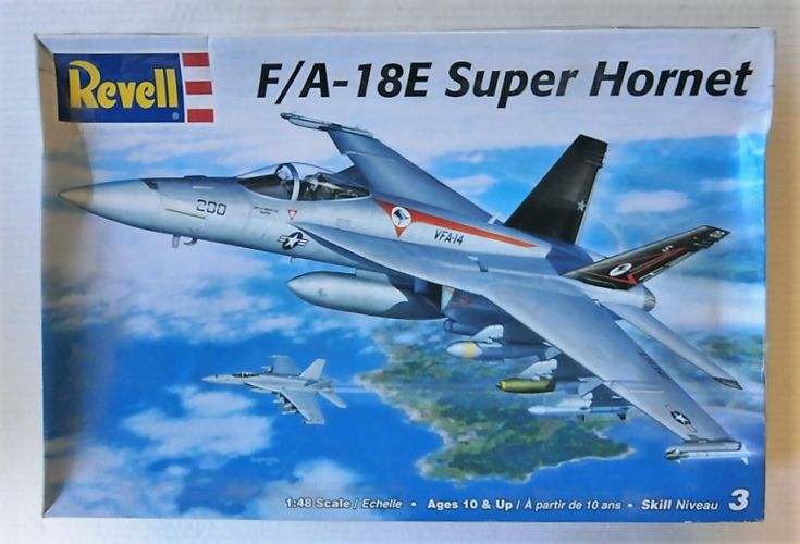 REVELL 1/48 5519 F/A-18E SUPER HORNET
