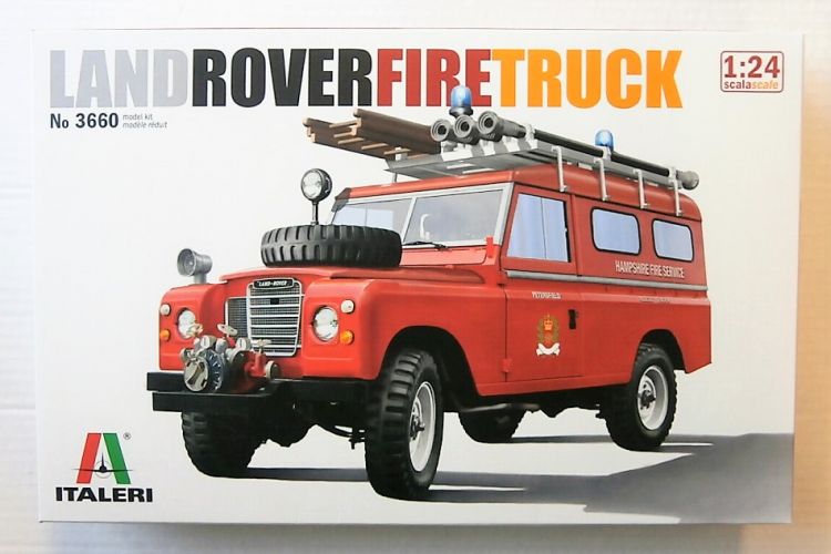 ITALERI 1/24 3660 LAND ROVER FIRE TRUCK