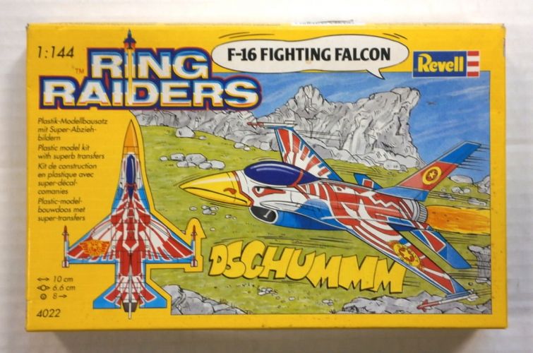 REVELL 1/144 4020 F-19 STEALTH