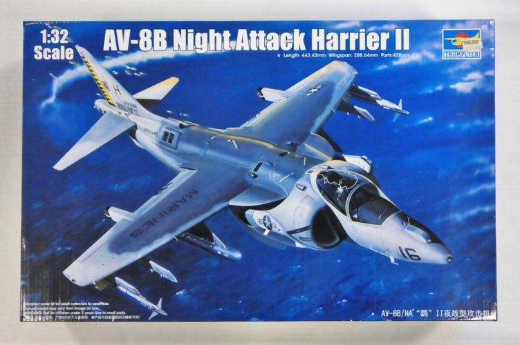 TRUMPETER 1/32 02285 AV-8B NIGHT ATTACK HARRIER  UK SALE ONLY 