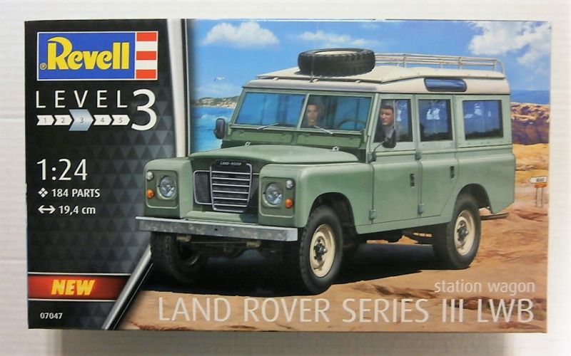 REVELL 1/24 07047 LAND ROVER SERIES III LWB