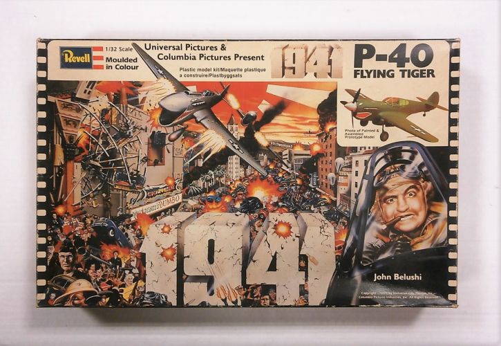 REVELL 1/32 4506 1941 P-40 FLYING TIGER 