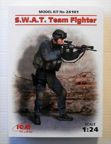 ICM 1/24 24101 SWAT TEAM FIGHTER