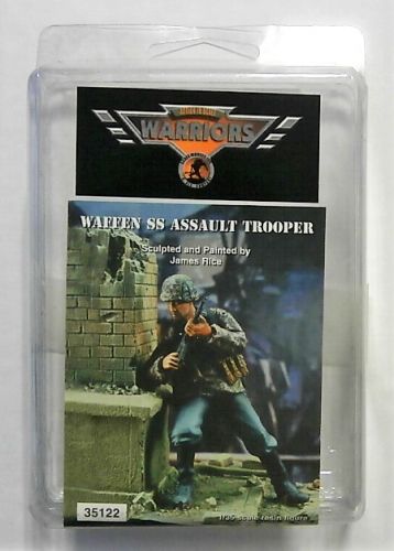 WARRIORS 1/35 35122 WAFFEN SS ASSAULT TROOPER