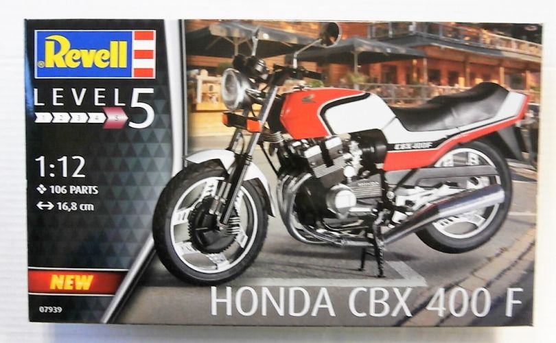 REVELL 1/12 07939 HONDA CBX 400 F