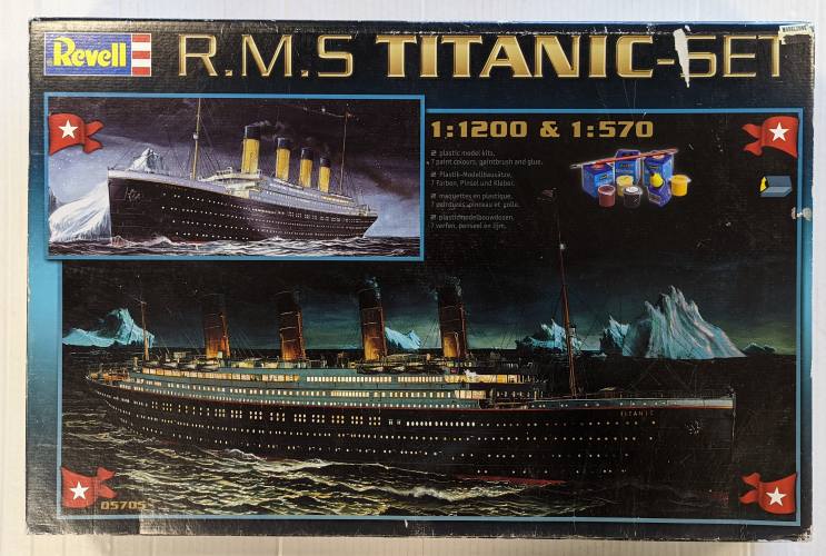 REVELL 1/1200 05705 R.M.S TITANIC-SET  1/570   1/1200