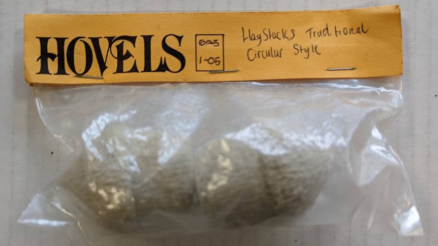 HOVELS  6A5 HAYSTACKS TRADITIONAL CIRCULAR STYLE 15mm