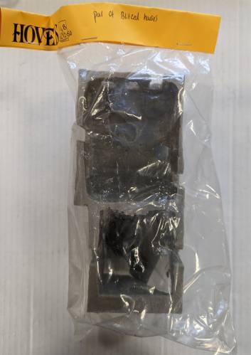 HOVELS  14B PAIR OF BLITZED HOUSES 20mm