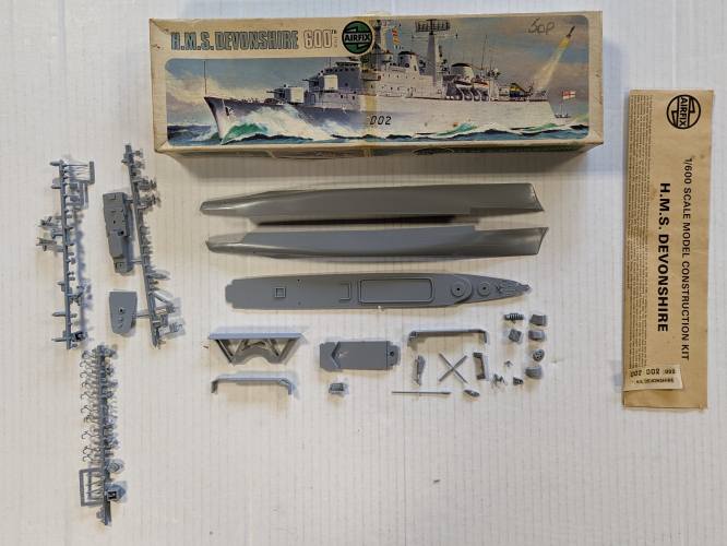 KINGKIT MODEL SCRAPYARD 1/600 AIRFIX 03202 HMS DEVONSHIRE  INCOMPLETE 