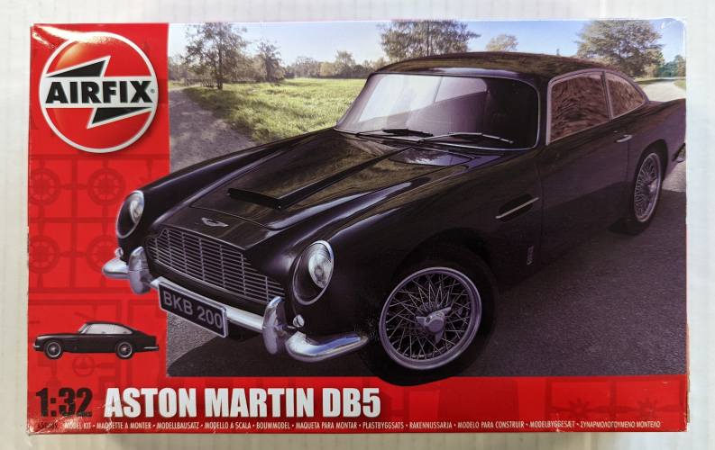 AIRFIX 1/32 50089 ASTON MARTIN DB5  NO PAINTS   ACCESSORIES 
