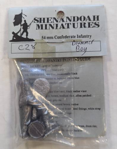 SHENANDOAH MINIATURES  C28 CONFEDERATE INFANTRY DRUMMER BOY 