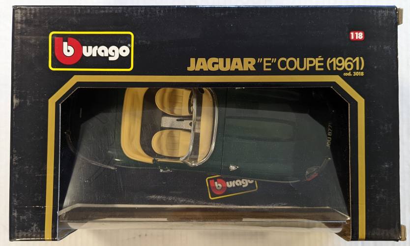 BURAGO 1/18 3018 JAGUAR E COUPE 1961 