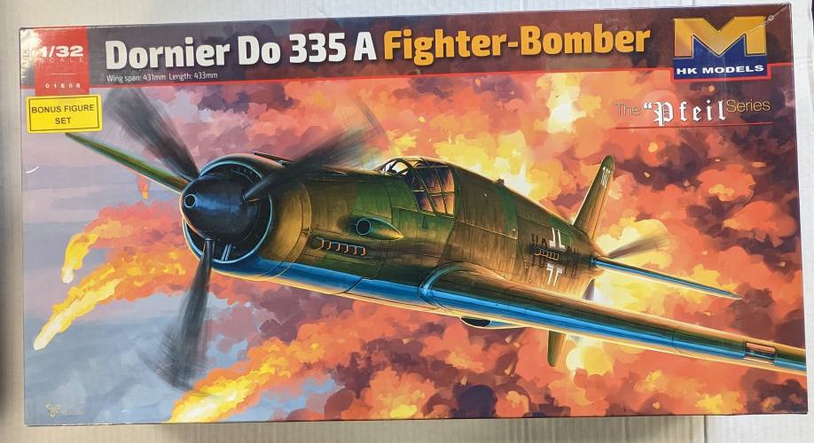 HK MODELS 1/32 01E08 DORNIER DO 335 A FIGHTER-BOMBER 