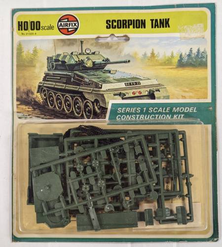 AIRFIX  01320 SCORPION TANK 