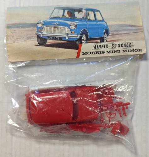 AIRFIX 1/32 M4C MORRIS MINI MINOR
