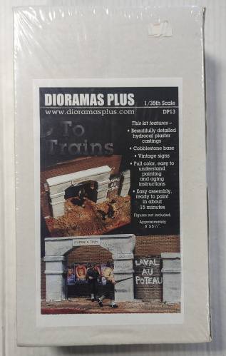 DIORAMAS PLUS 1/35 DP13 TO TRAINS