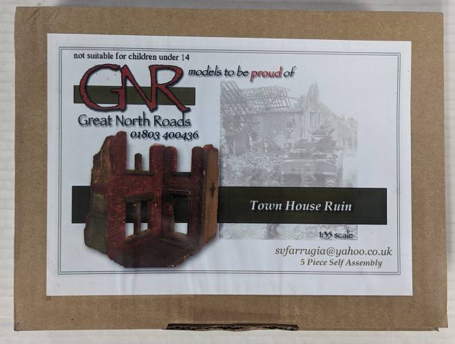 GREAT NORTH ROADS 1/35 TOWN HOUSE RUIN