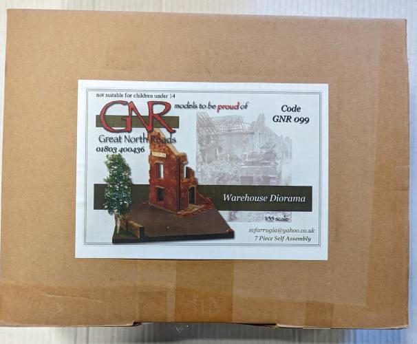 GREAT NORTH ROADS 1/35 WAREHOUSE DIORAMA  UK SALE ONLY 