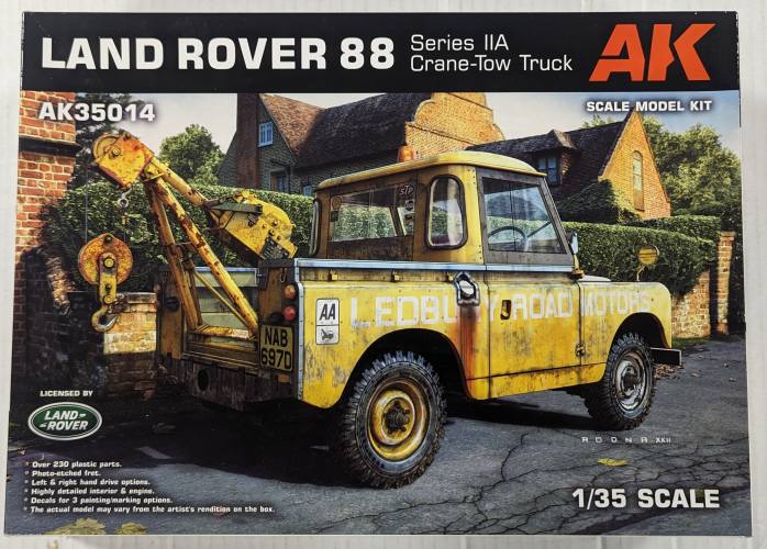 AK INTERACTIVE 1/35 35014 LAND ROVER 88 SERIES IIA CRANE TOW TRUCK