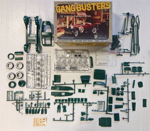 KINGKIT MODEL SCRAPYARD 1/25 MPC 202 GANGBUSTERS 27 LINCOLN ROADSTER  STARTED 