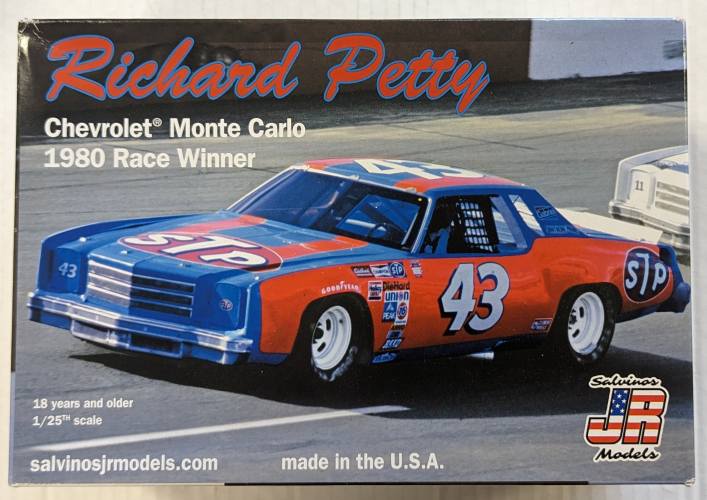 SALVINOS 1/25 RICHARD PETTY CHEVROLET MONTE CARLO 1980 RACE WINNER