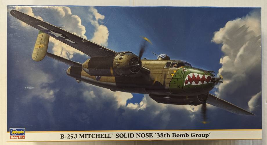 HASEGAWA 1/72 00923 B-25J MITCHELL SOLID NOSE 38TH BOMB GROUP