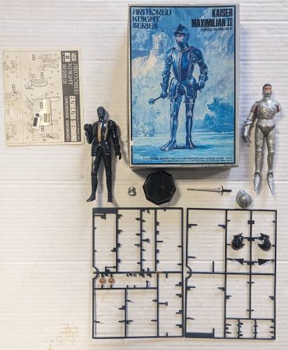 KINGKIT MODEL SCRAPYARD 1/12 IMAI B1395 KAISER MAXIMILIAN II  STARTED 