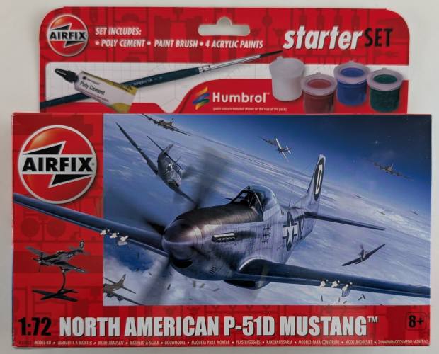 AIRFIX 1/72 A55013 NORTH AMERICAN P-51D MUSTANG STARTER SET