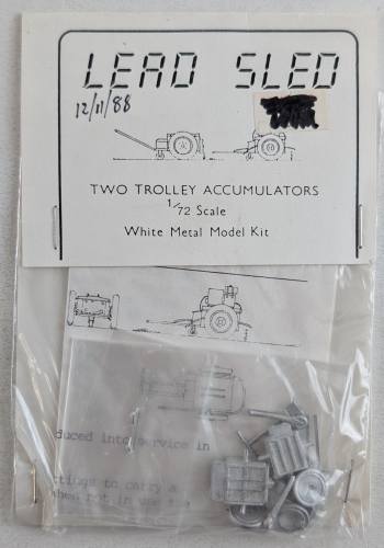 LEAD SLED MODELS 1/72 TWO TROLLEY ACCUMULATORS