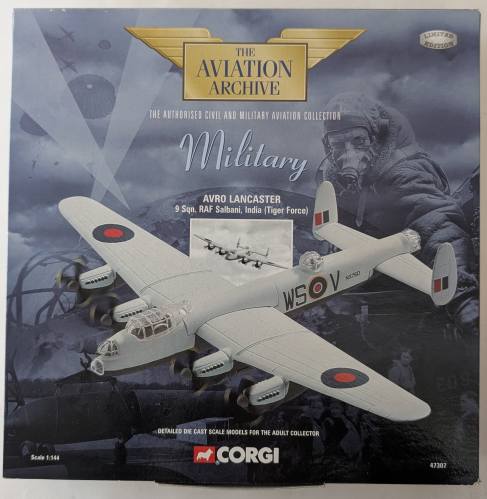 CORGI 1/144 47307 AVRO LANCASTER 9 SQN RAF SALBANI  NO CERTIFICATE 