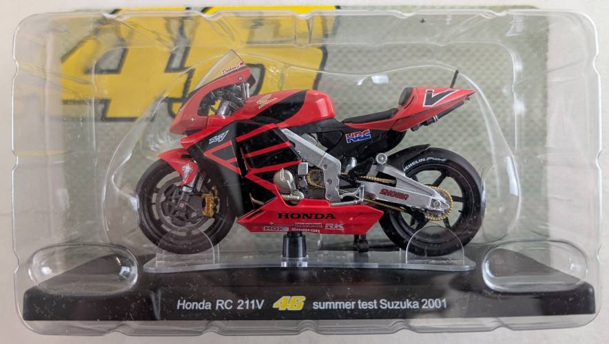 UNKNOWN MAKE 1/18 HONDA RC 211V SUMMER TEST SUZUKA 2001 - VALENTINO ROSSI