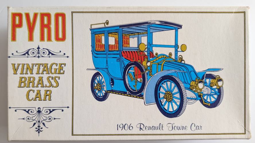 PYRO  C454 1906 RENAULT TOWNE CAR