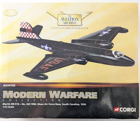 CORGI 1/72 34702 MARTIN RB-57A TW SHAW AIR FORCE BASE