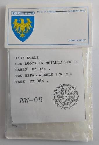 FRIULMODEL 1/35 AW-09 TWO METAL WHEELS FOR PZ-38T
